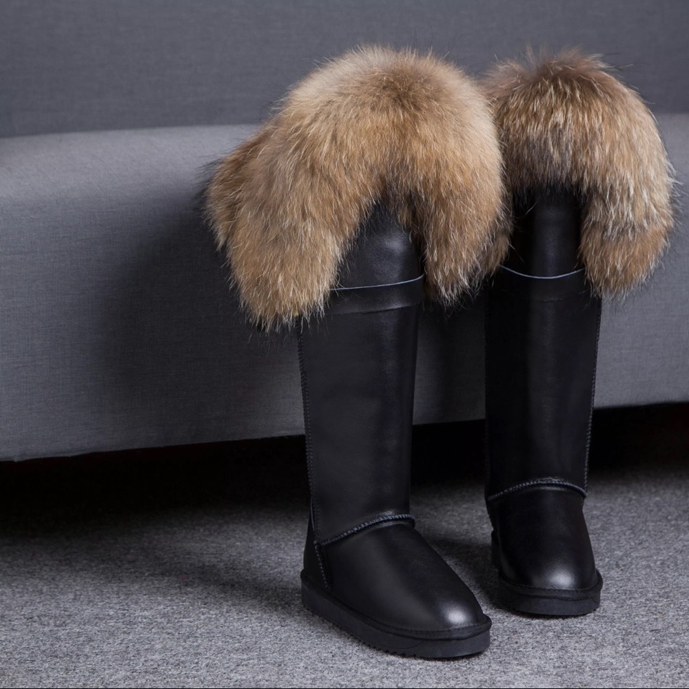 Fur boots